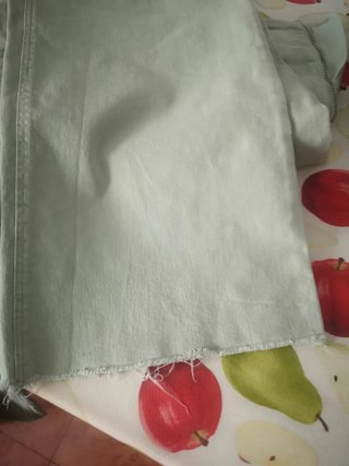 Pantalón Zara verde