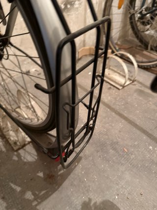 Bicicleta marca Fashion con cesta delantera