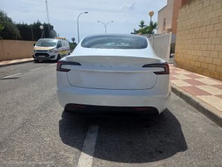 Tesla Model 3 2024 Premium
