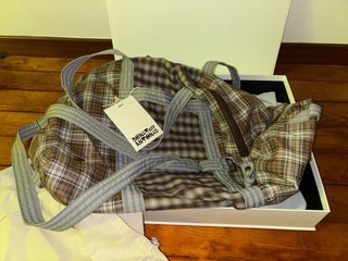 Bolso Zara Marrón Multicolor bad bunny con caja