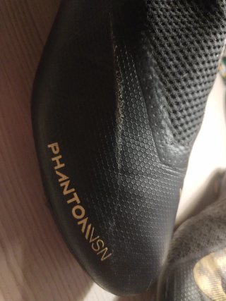 Botas de fútbol Nike Phantom Ghost Doradas