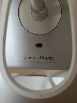 Pantalla Apple Plata