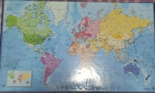 Lote 6 Libros Variados + Lote 2 Mapas Murales: Map