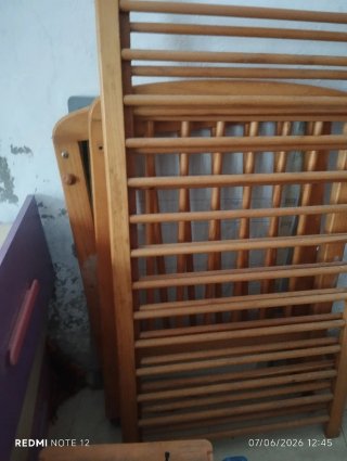 Cuna de madera