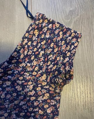 Vestido floral Stradivarius