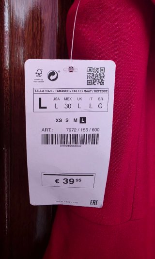 Vestido rojo sin estrenar, con etiqueta