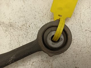 BRAZO SUSPENSION SUPERIOR DELANTERO IZQUIERDO MER