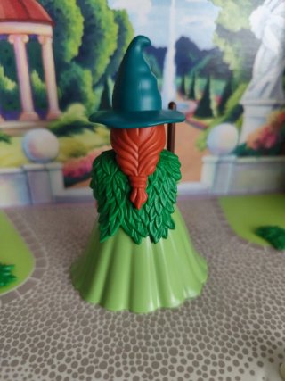 Playmobil Bruja del Bosque con Escoba