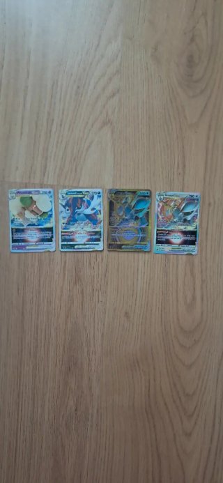 4 Cartas Pokémon VAstro