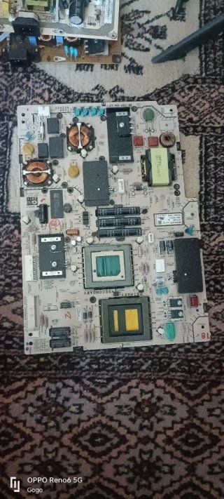 Fuentes y main board diferentes
