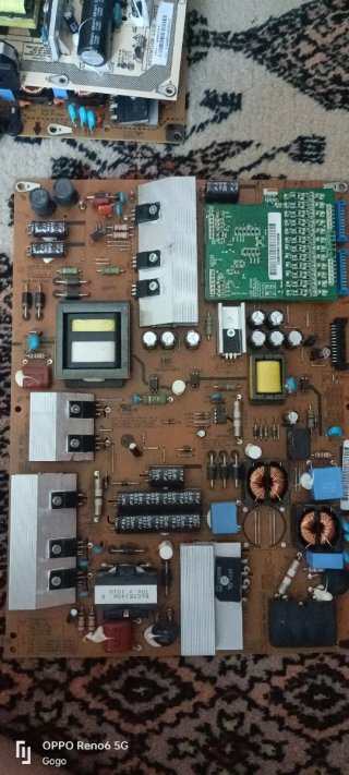 Fuentes y main board diferentes