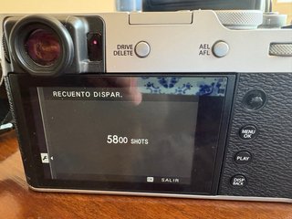 Fujifilm X100V Plata | Cámara Impecable + Extras