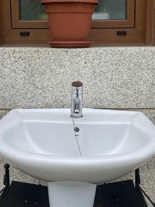 Lavabo Gala Cerámica y Metal