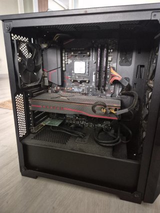 PC Sobremesa AMD Ryzen 7 / ATI Radeon Rx 5700