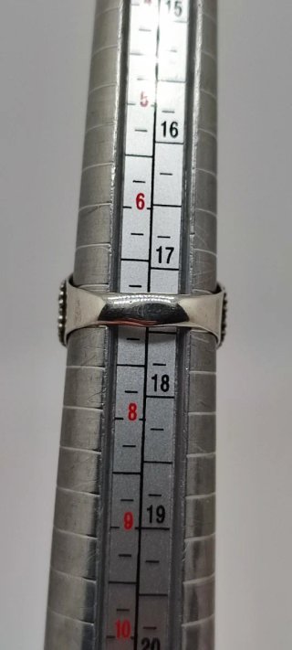 Anillo de Plata y Labradorita.