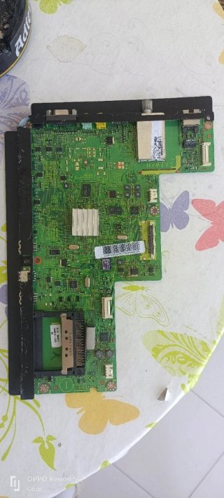 Fuentes y main board diferentes