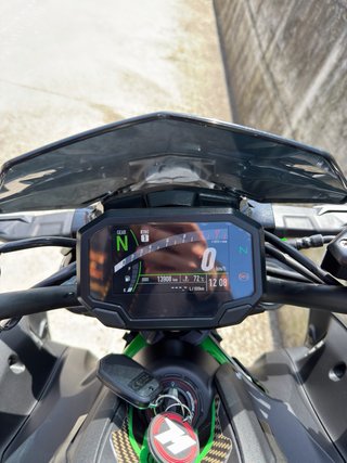 Kawasaki Z900 A2 (47cv) Akrapovic CON GARANTÍA