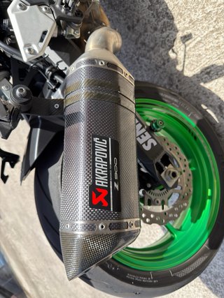 Kawasaki Z900 A2 (47cv) Akrapovic CON GARANTÍA