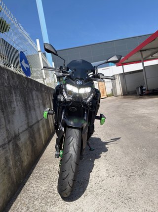 Kawasaki Z900 A2 (47cv) Akrapovic CON GARANTÍA