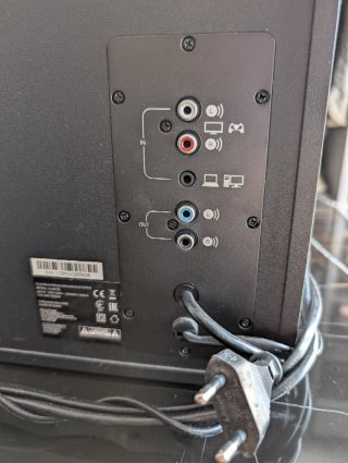 Altavoces Logitech Z533
