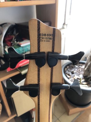 Bajo Ibanez EDB690