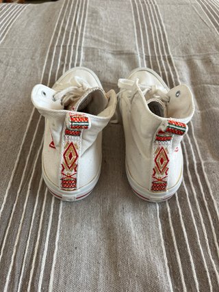 Zapatillas Desigual Botín Lona Blancas