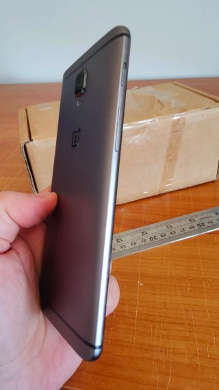 OnePlus 3T (A3003) 6GB/64GB – Per ricambi