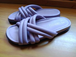 Lote 2 pares sandalias Primark azul y lila