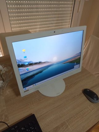 PC ALL IN ONE LENOVO