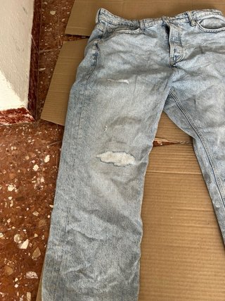 Pantalón vaquero C&A roto azul