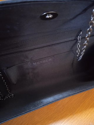 Bolso de mano negro
