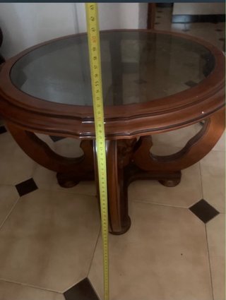 Mesa antigua de nogal y cristal 60x50, como nueva