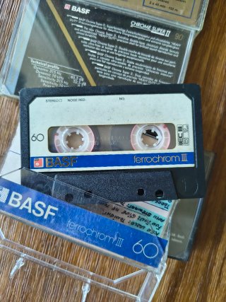 Lotto 24 musicassette BASF Chrome