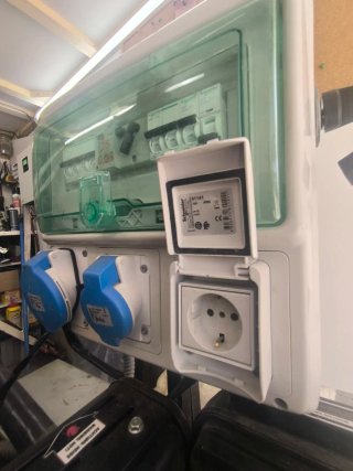 Generador Eléctrico con Batería