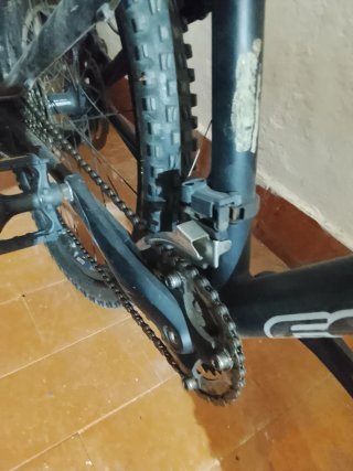 Bici de montaña  funciona horquilla nueva