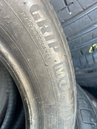 Goodyear EfficientGrip Performance MO 225/50R17 94