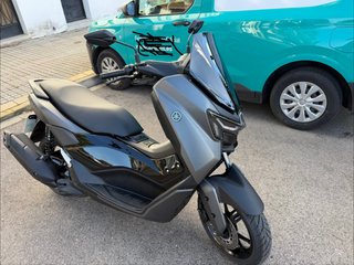 Yamaha NMAX 125 Scooter Automática