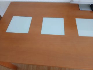 Mesa de comedor extensible madera y cristal