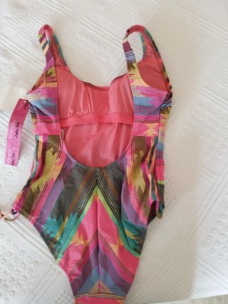 Traje de baño estampado talla XS