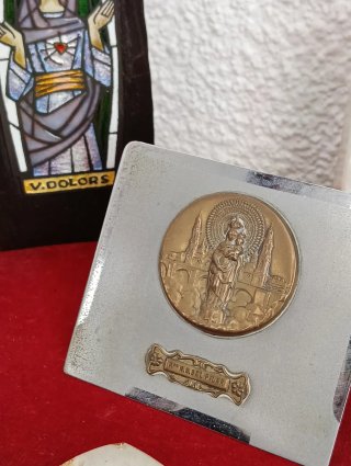 Colección religiosa variada