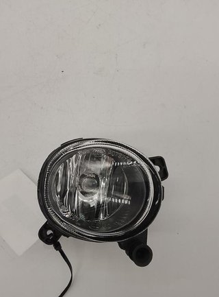 89205628 faro antiniebla derecho audi a4 1948