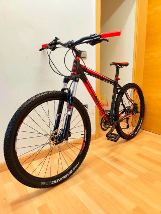 Bicicleta de 27,5" Conor 8500 series Aluminium.