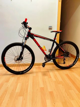 Bicicleta de 27,5" Conor 8500 series Aluminium.