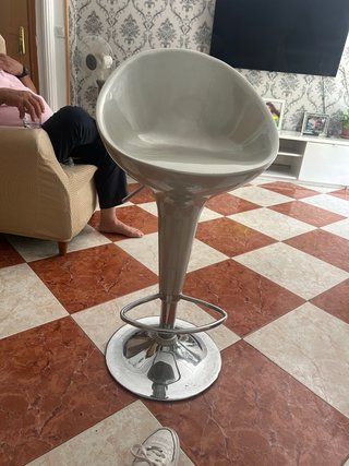 Silla tocador/peluquería ajustable