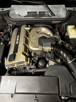 BMW E36 318is
