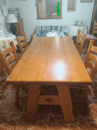 Mesa de comedor de cerezo fabricada en Holanda