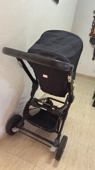 Carro de bebé seminuevo