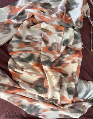Top Shein floral manga larga