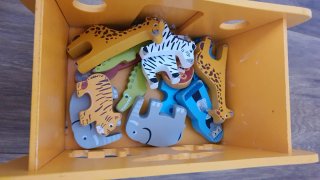 Arca de Noé de madera con animales