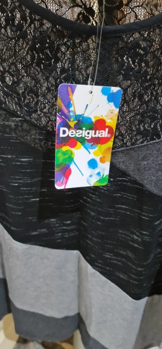 Top Desigual Negro y Gris Nuevo